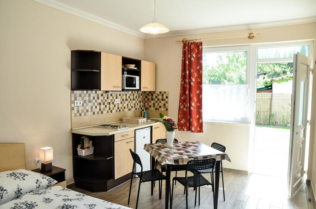 Magyar Apartman Iii. Hajduszoboszlo Exterior foto