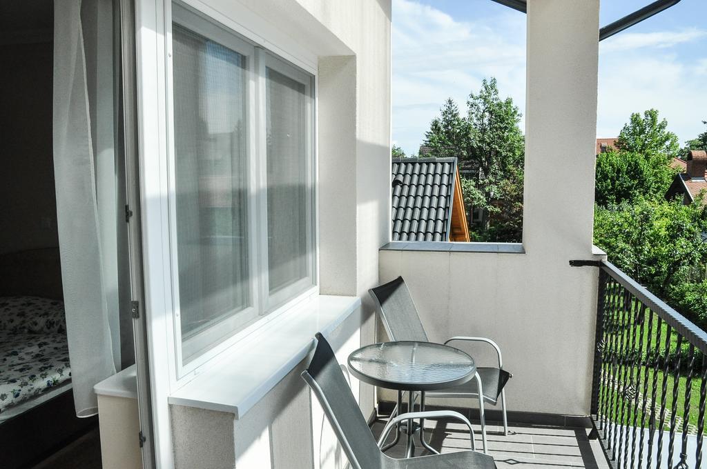 Magyar Apartman Iii. Hajduszoboszlo Exterior foto